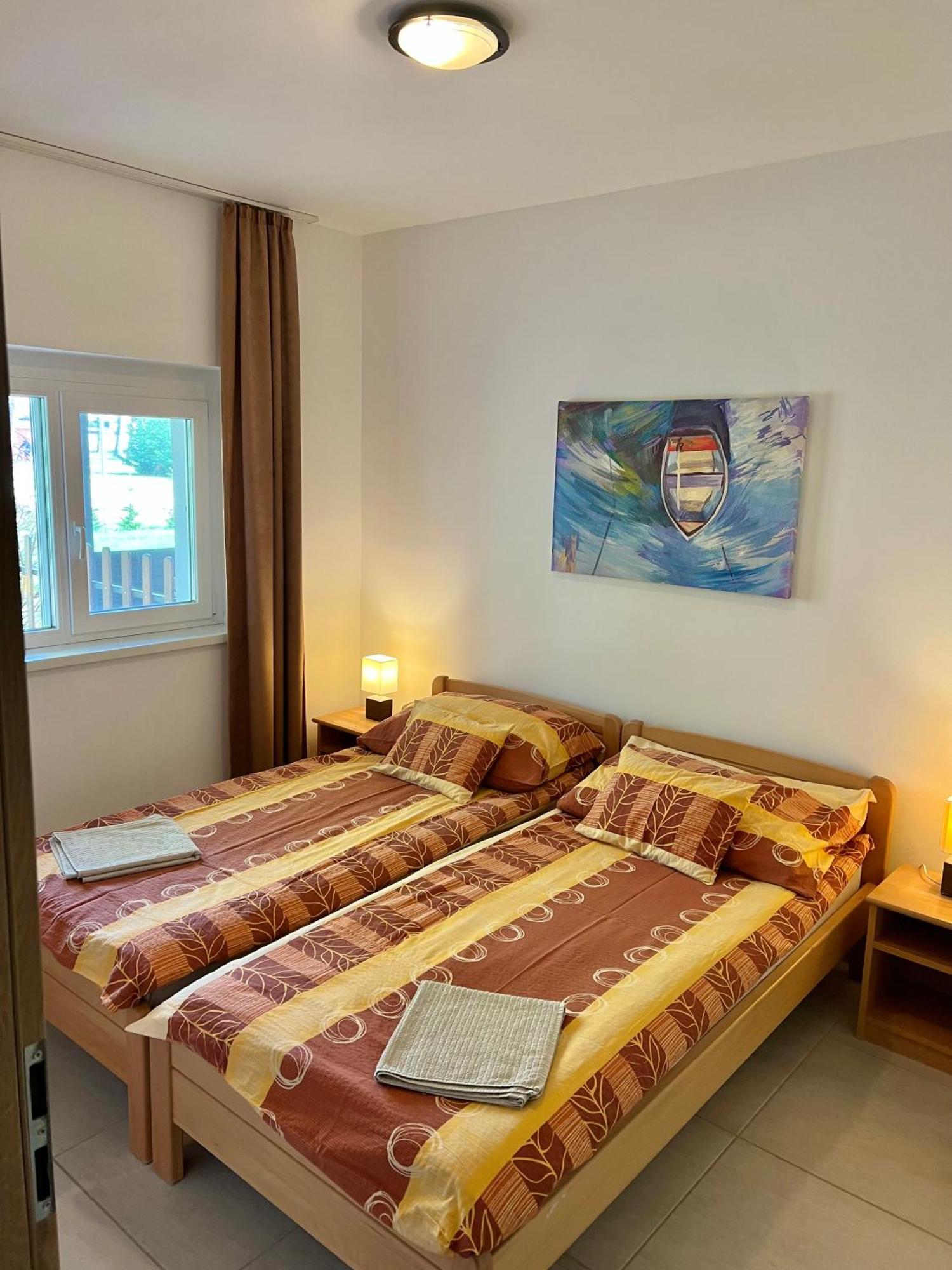 Waterfront Apartmanok Zamárdi Exteriör bild