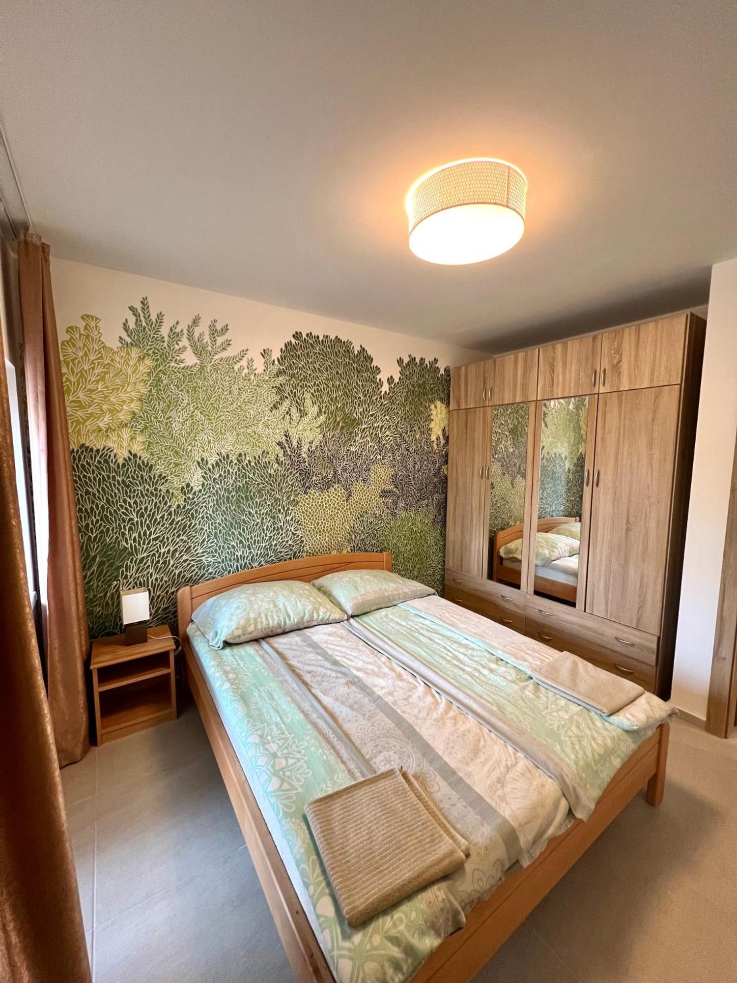 Waterfront Apartmanok Zamárdi Exteriör bild